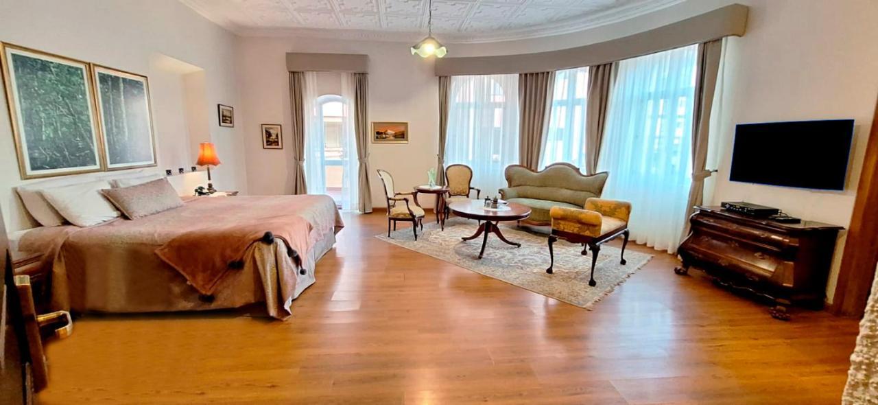 Hotel La Casona 쿠엔카 외부 사진