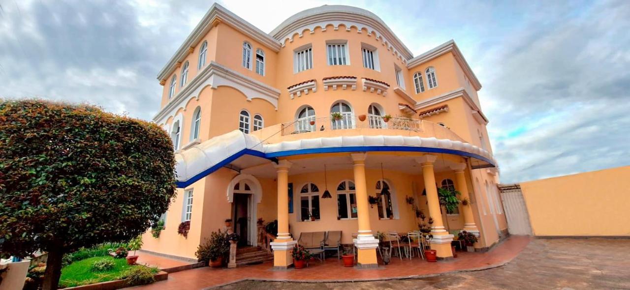 Hotel La Casona 쿠엔카 외부 사진